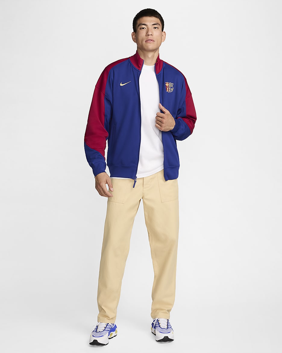 FC Barcelona Academy Pro Home Men s Nike Dri FIT Soccer Anthem Jacket. Nike JP